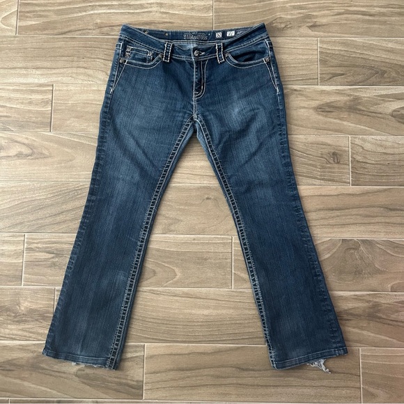 Miss Me Boot Cut Jeans | Size 32 - Picture 2 of 7